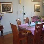 Le Chateau De Roquebere 3* קונדום