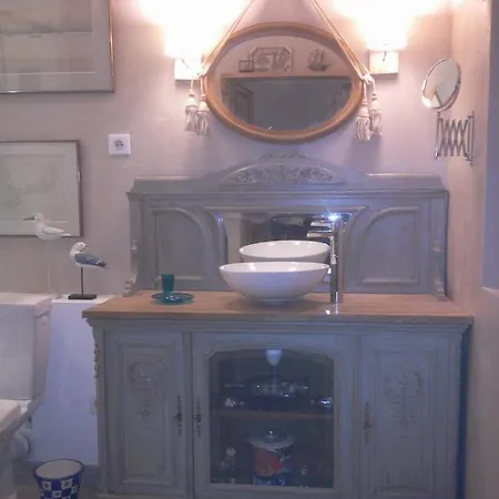 Le Château De Roquebère Condom