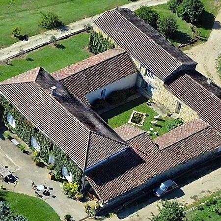 Le Chateau De Roquebere 3*
